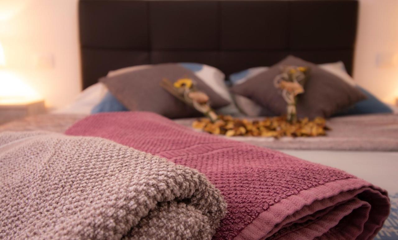 El Carmen Beach Apartment لوس كريستيانوس المظهر الخارجي الصورة