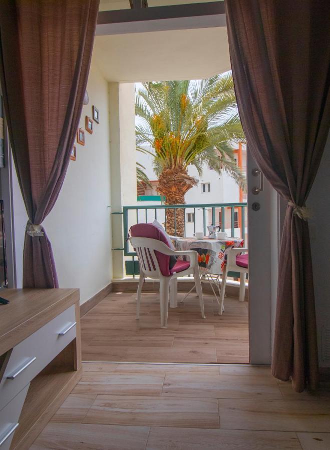 El Carmen Beach Apartment لوس كريستيانوس المظهر الخارجي الصورة