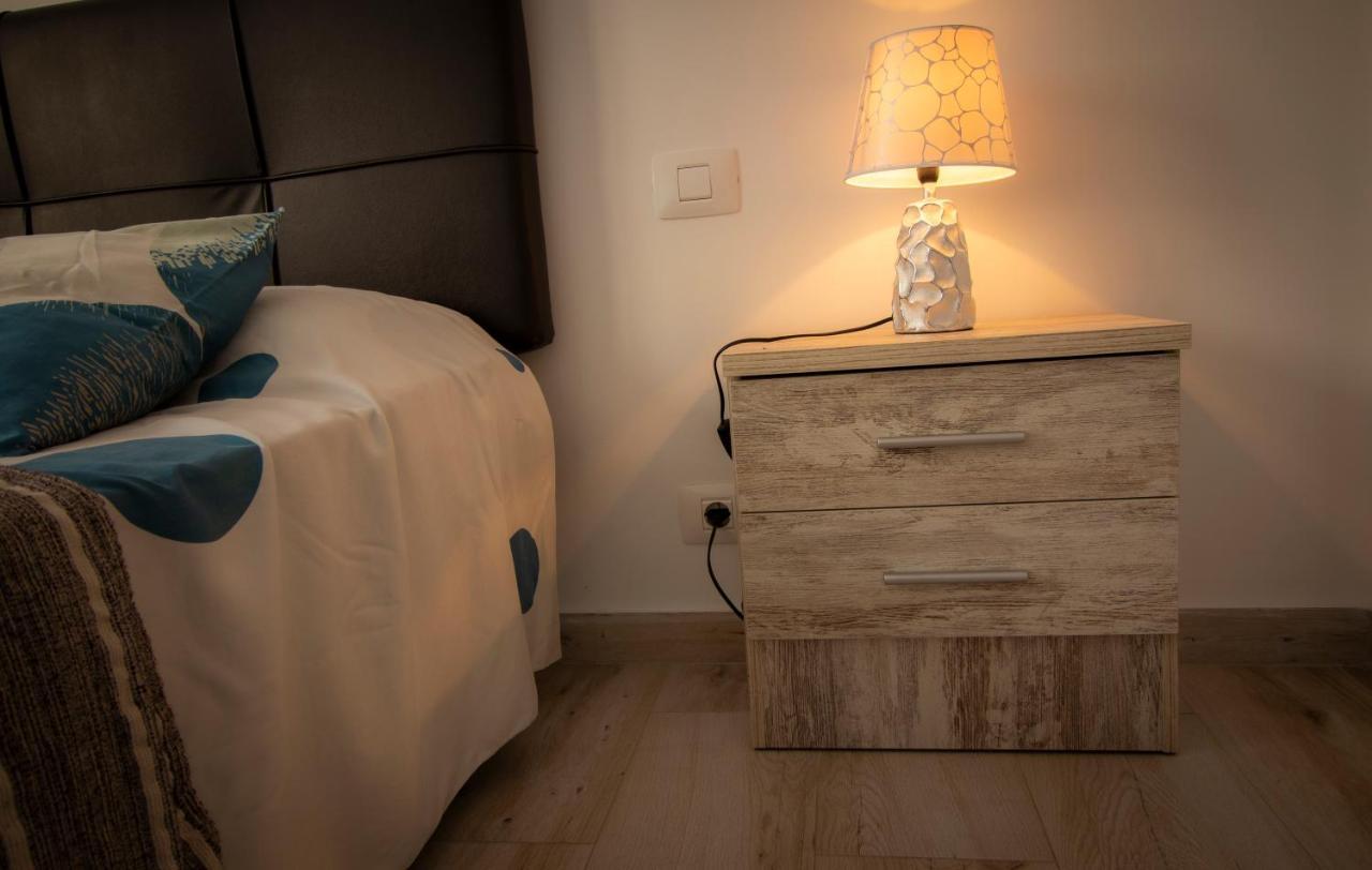 El Carmen Beach Apartment لوس كريستيانوس المظهر الخارجي الصورة