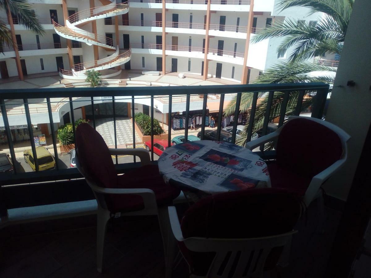 El Carmen Beach Apartment لوس كريستيانوس المظهر الخارجي الصورة